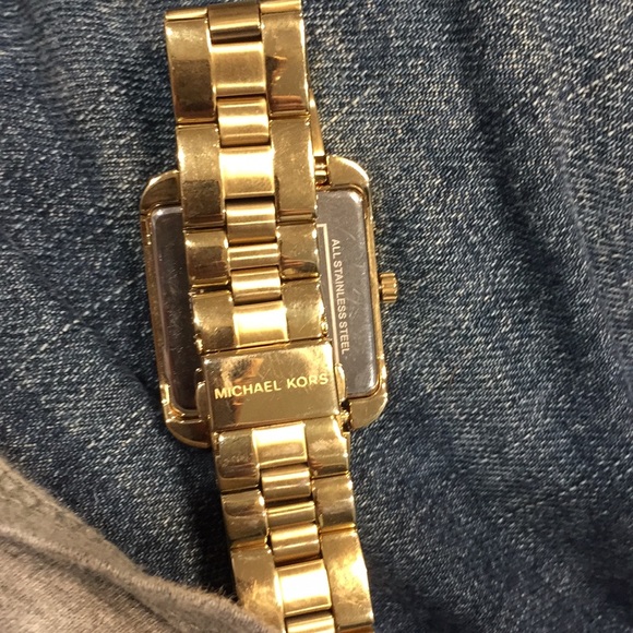 Michael Kors watch - Picture 2 of 3